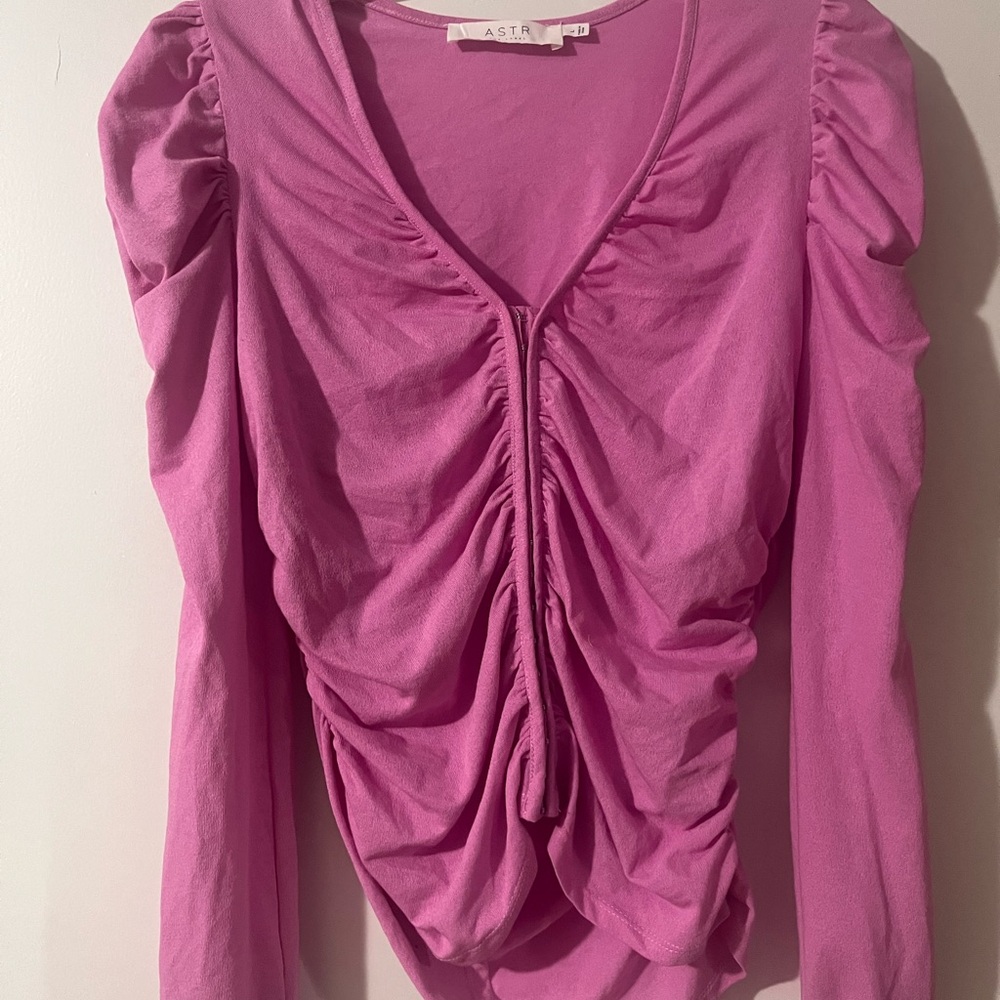 Astr Fuchsia Ruched Long Sleeve